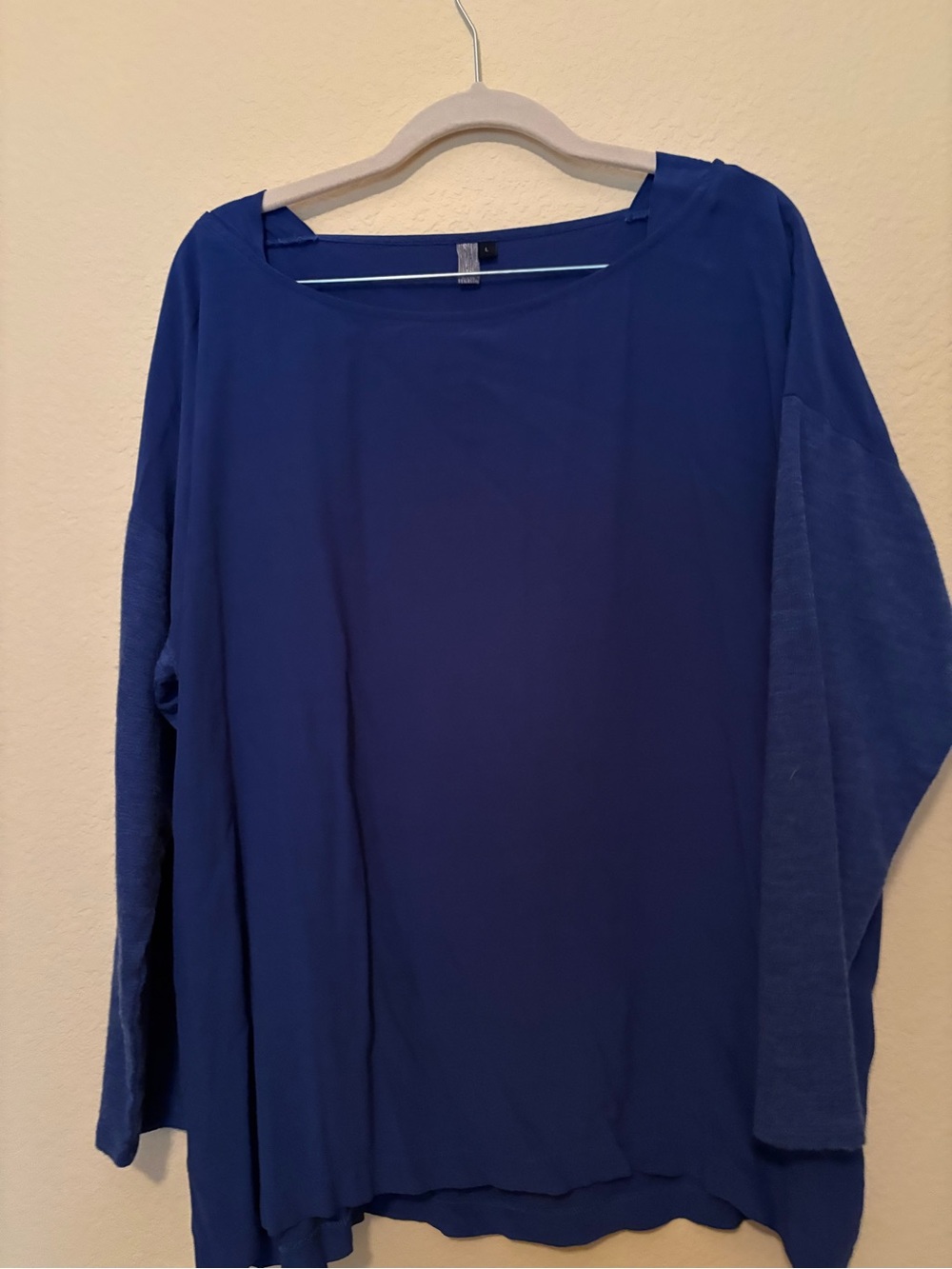 ELK Women’s Long Sleeve Boatneck Top in Blue